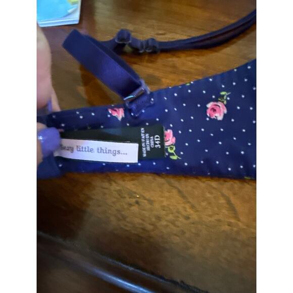 VICTORIAS SECRET floral bra size 34D - Picture 3 of 4